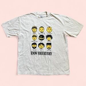 White Trillblazin black hair Graphic T-Shirt with Faces Print XL